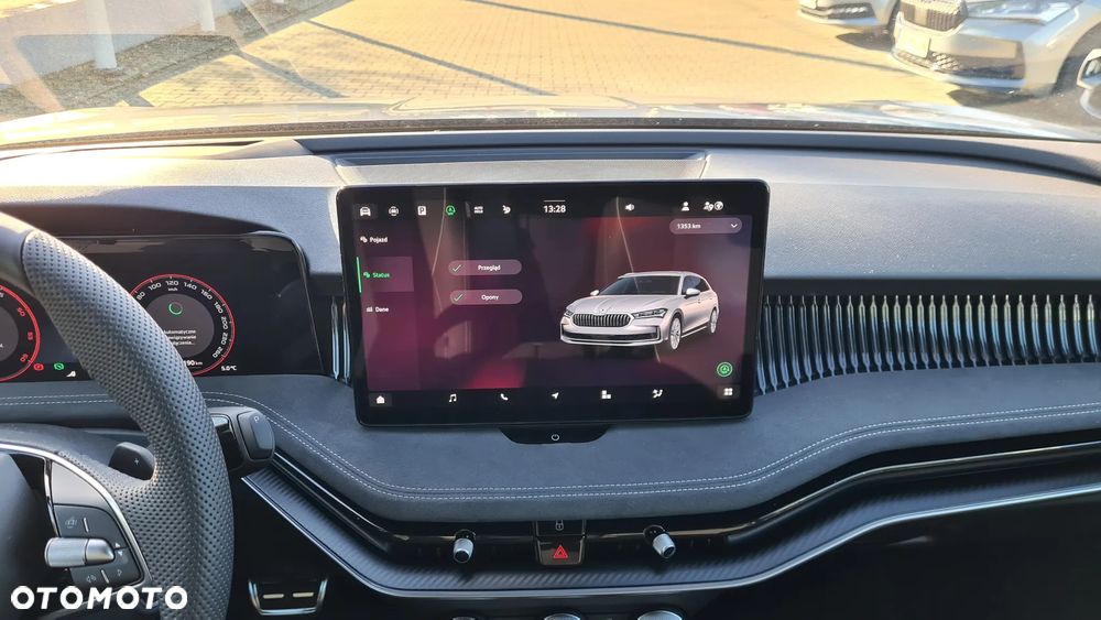 Skoda Superb 2.0 TDI SCR 4x4 Sportline DSG - 17