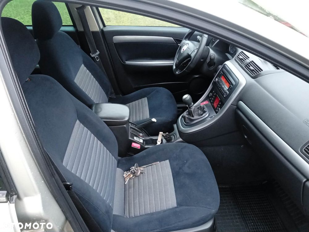 Fiat Croma 1.9 JTD Dynamic - 7