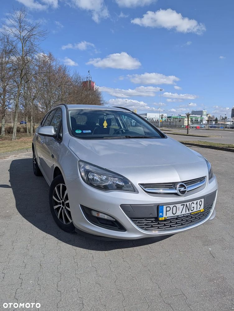 Opel Astra 1.4 Turbo - 2