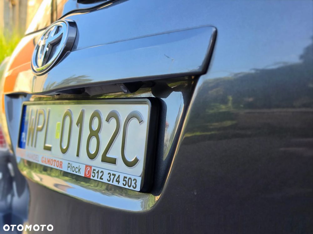 Toyota Verso - 11