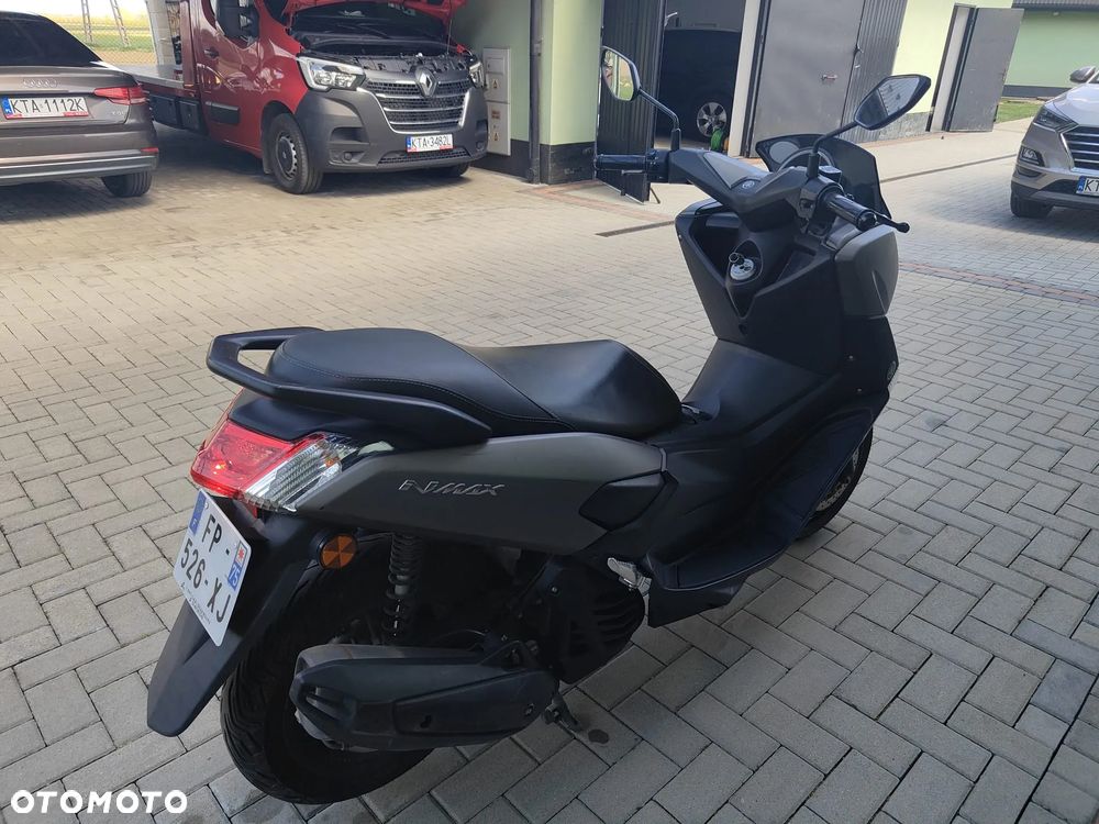 Yamaha NMAX - 2
