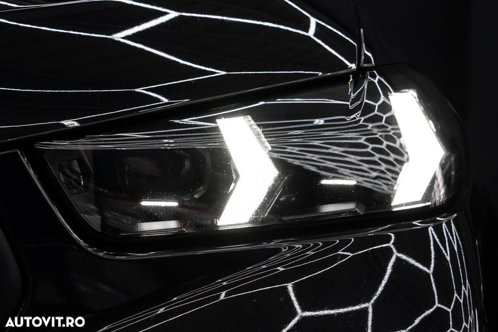 BMW X6 M M60i xDrive AT MHEV - 8