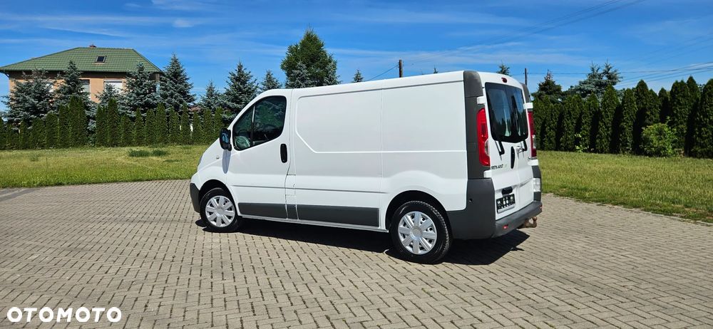 Renault Trafic - 26
