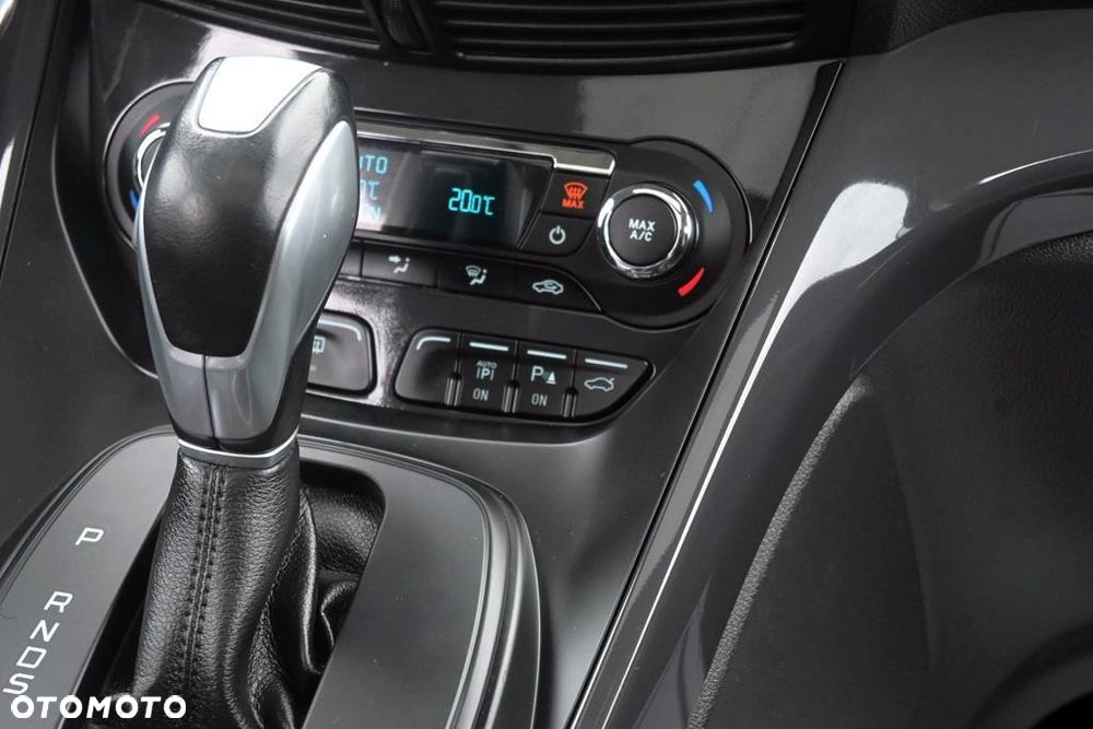 Ford Kuga 2.0 TDCi 4x4 Individual - 32