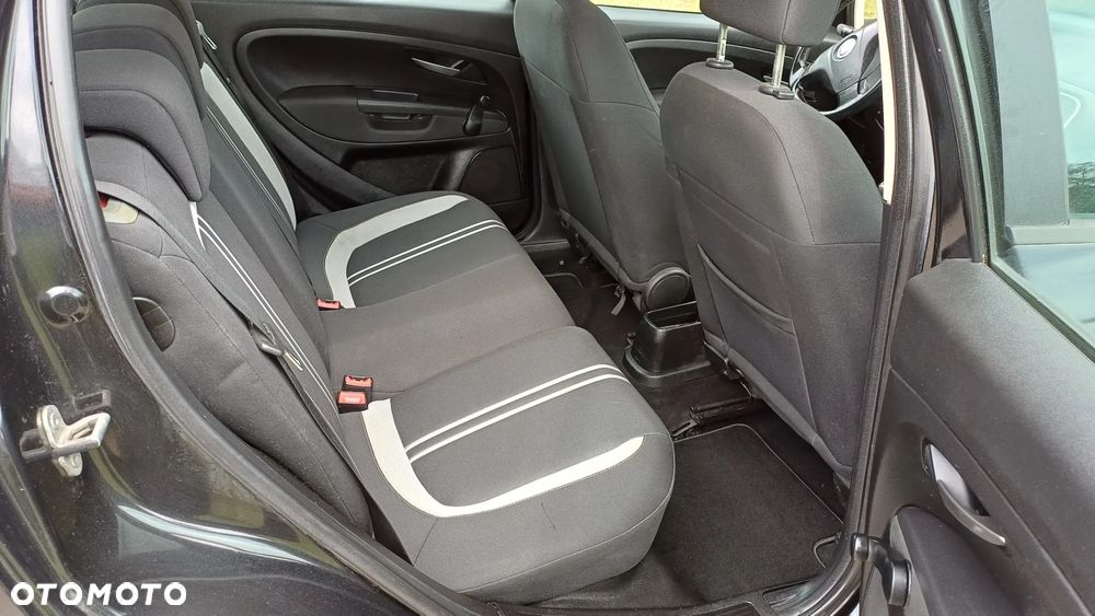 Fiat Grande Punto - 17