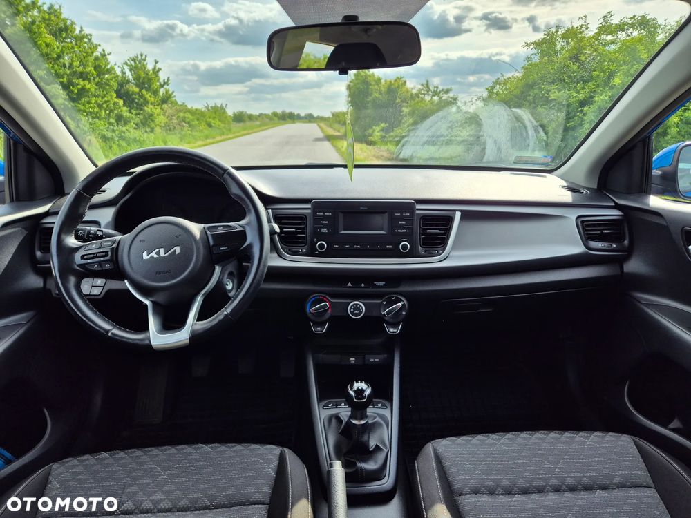 Kia Rio 1.2 L - 7