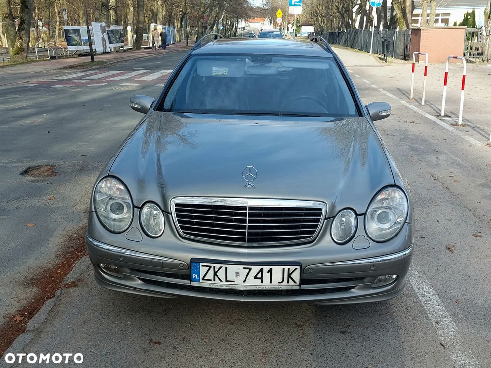 Mercedes-Benz Klasa E 320 CDI T Avantgarde - 20