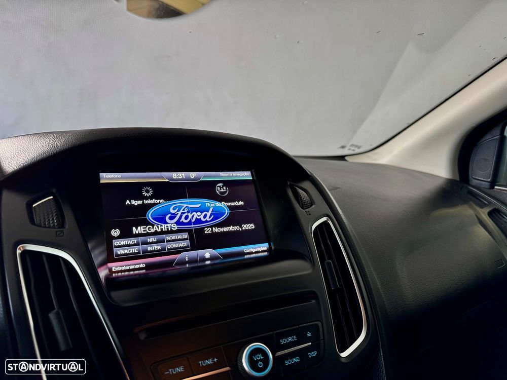 Ford Focus SW 1.6 TDCi DPF S&S Titanium - 20