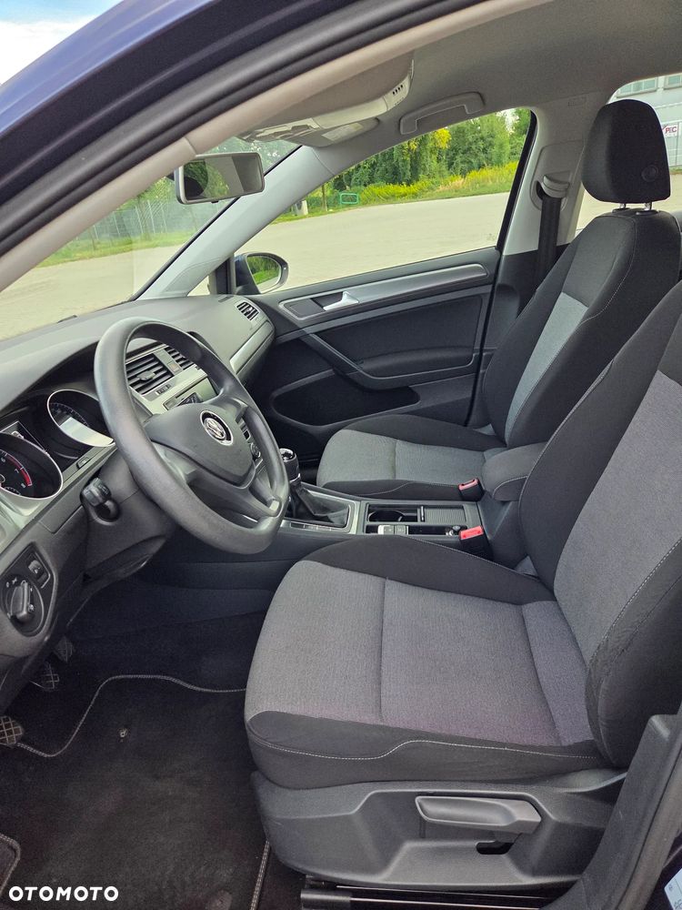 Volkswagen Golf 1.2 TSI BMT Trendline - 16