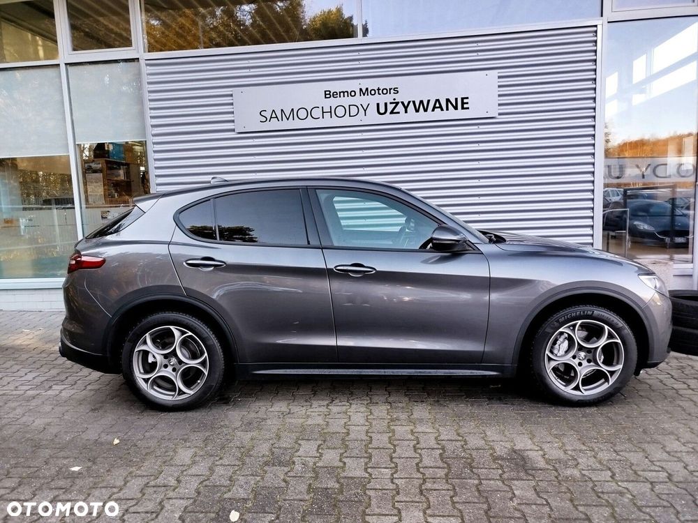 Alfa Romeo Stelvio 2.0 Turbo Sprint Q4 - 9
