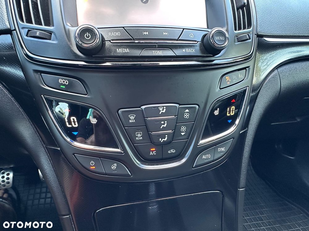 Opel Insignia - 26