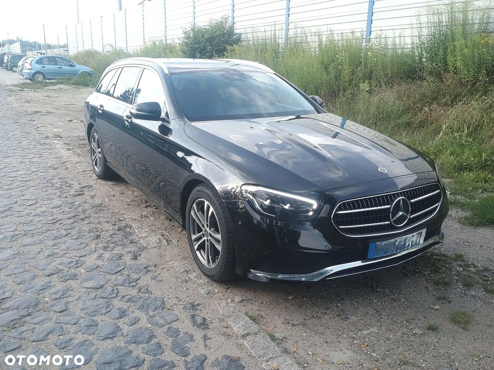 Mercedes-Benz Klasa E 220 d 9G-TRONIC Avantgarde - 2