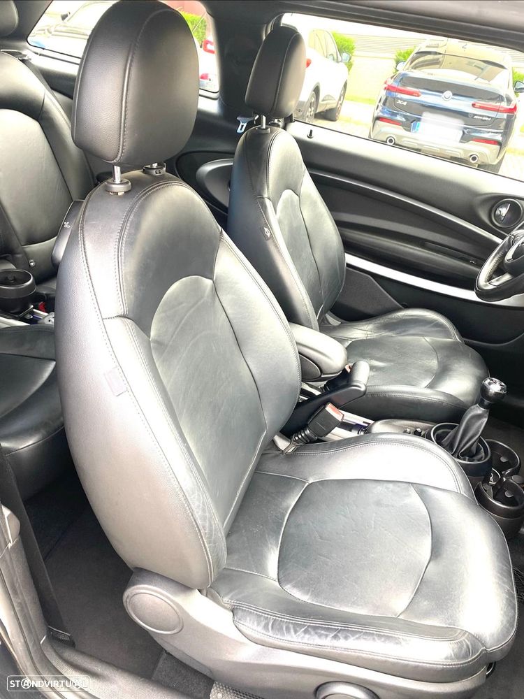 MINI Paceman - 18