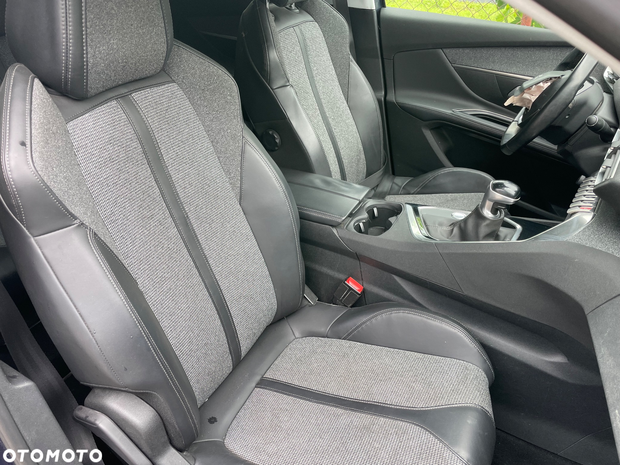 Peugeot 5008 1.6 BlueHDi Allure 7os - 11