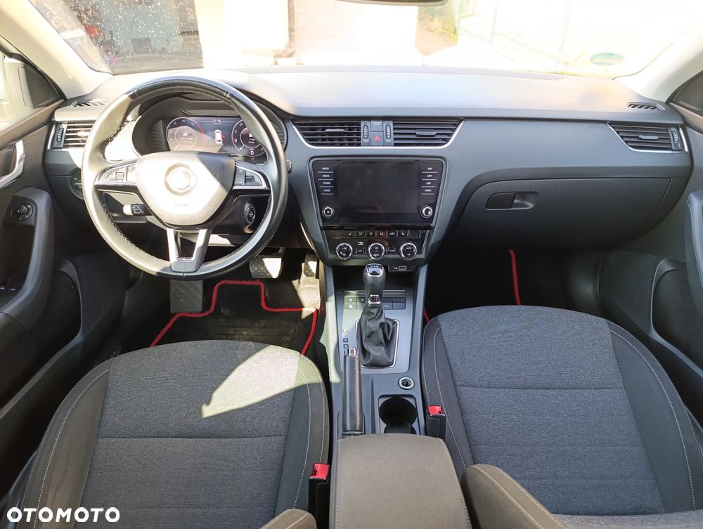 Skoda Octavia 2.0 TDI DSG Soleil - 18