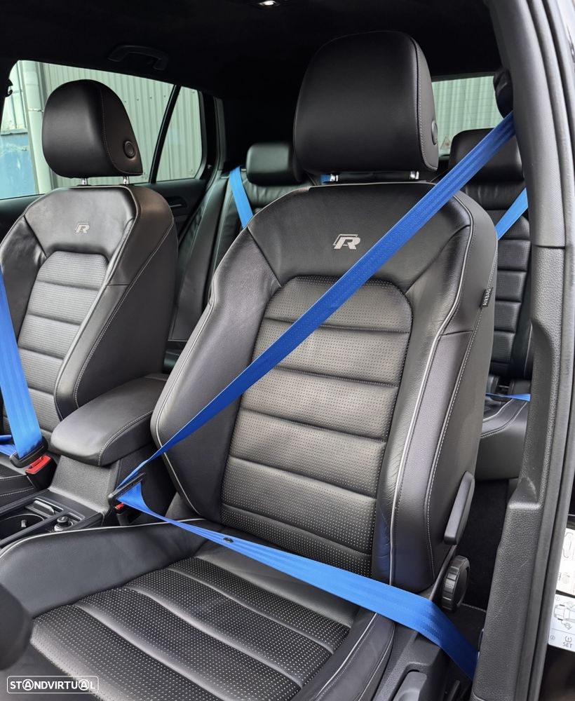 VW Golf R 4Motion (BlueMotion ) DSG - 29