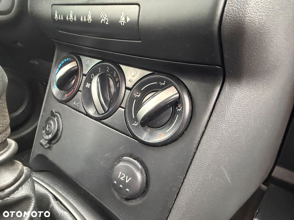 Nissan Qashqai 2.0 4 x 4 visia - 9