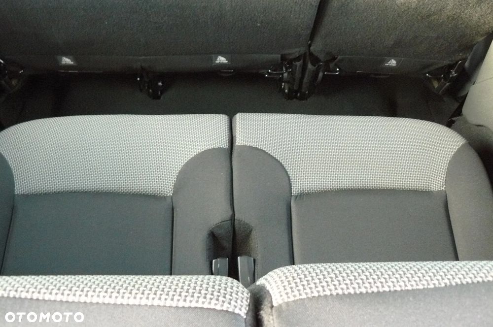 Dacia Lodgy TCe 100 GPF (7-Sitzer) Comfort - 26