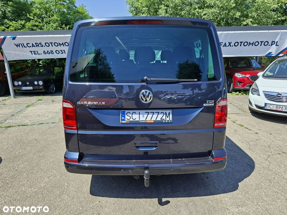 Volkswagen Caravelle - 9