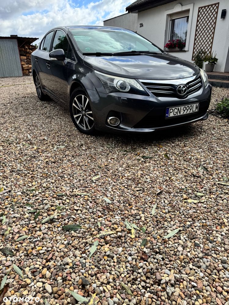 Toyota Avensis 2.0 D-4D Sol - 17