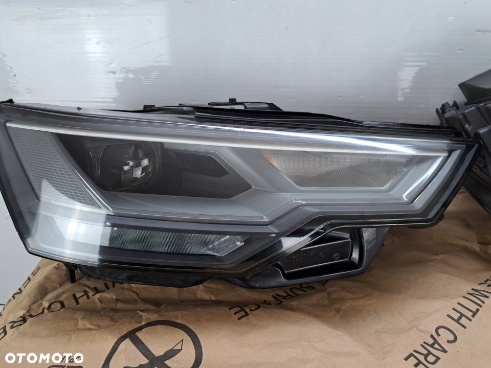 REFLEKTOR FULL LED AUDI A6 C8 4K S6 2019-2023 OE - 2
