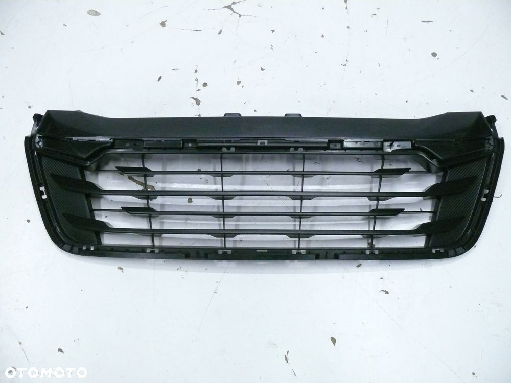 KRATKA ZDERZAKA ŚRODKOWA ISUZU D-MAX DMAX 2026 2027 - 1