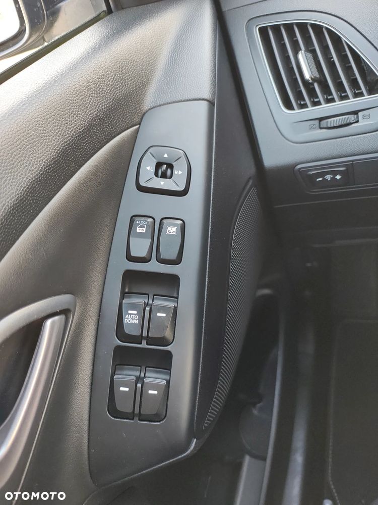 Hyundai ix35 1.6 GDI Comfort 2WD - 12