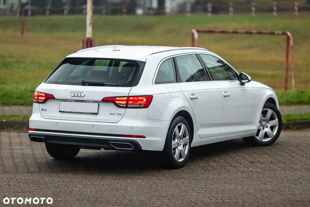 Audi A4 Avant 35 TDI S tronic - 10
