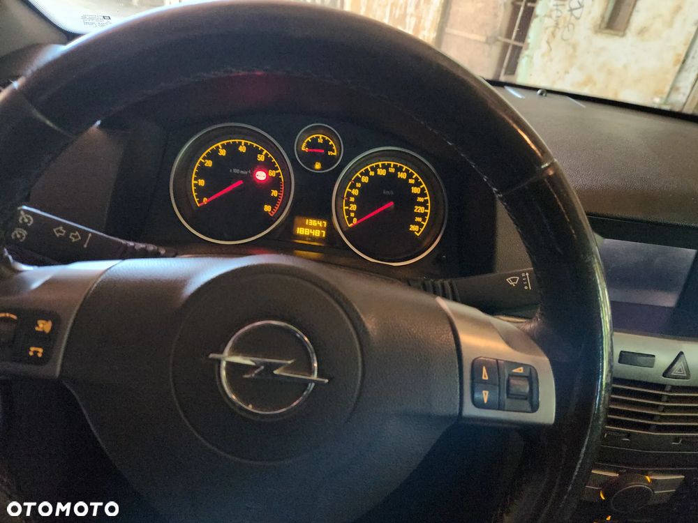 Opel Astra 1.6 Edition Plus - 10