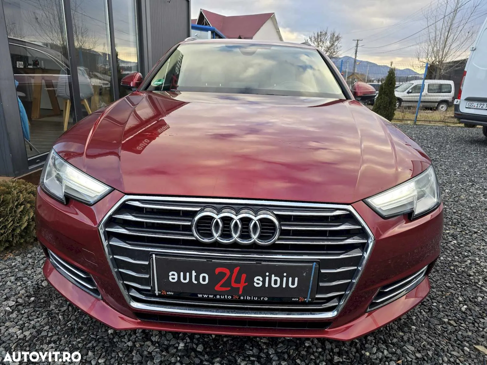 Audi A4 Avant 2.0 TDI S tronic - 2
