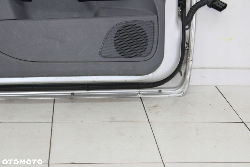 FORD FOCUS MK2 LIFT 07R- DRZWI LEWE LEWY PRZÓD PRZEDNIE 03 O3 - KOD LAKIERU - 9