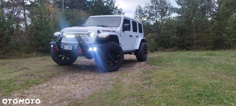 Jeep Wrangler - 4