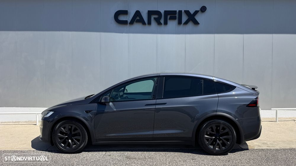 Tesla Model X Plaid AWD - 16