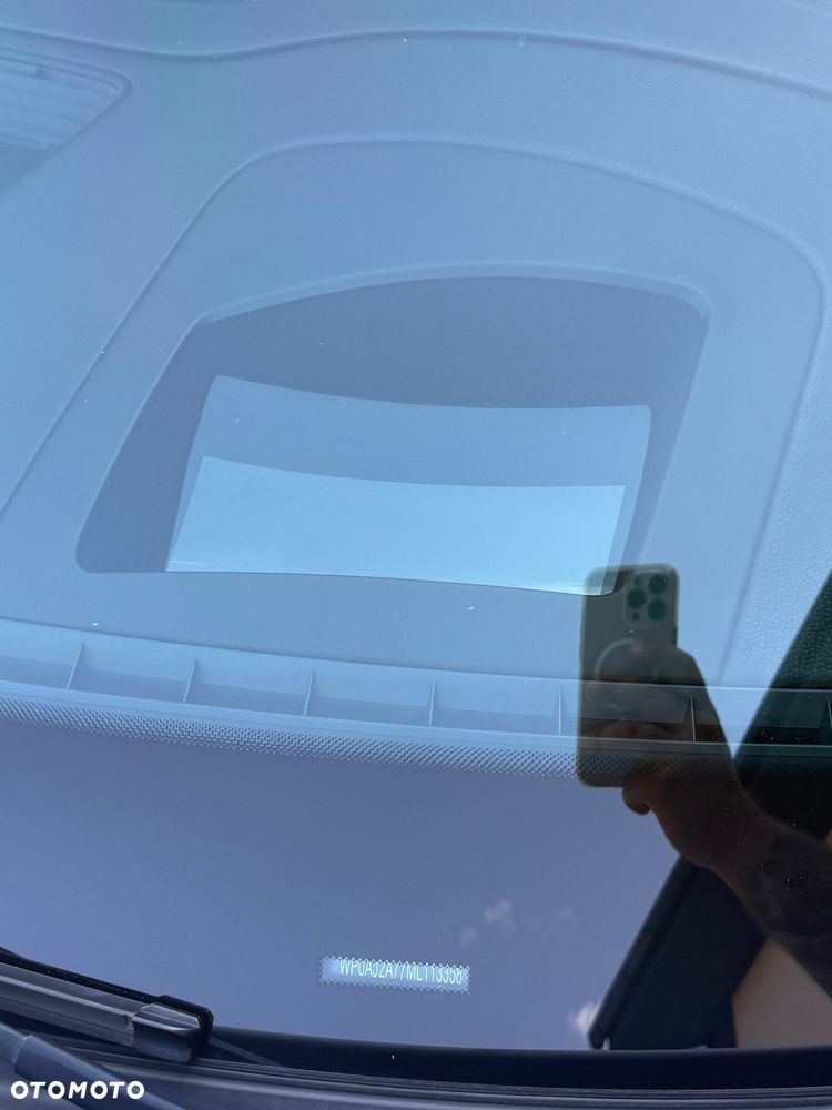Porsche Panamera 4 - 12