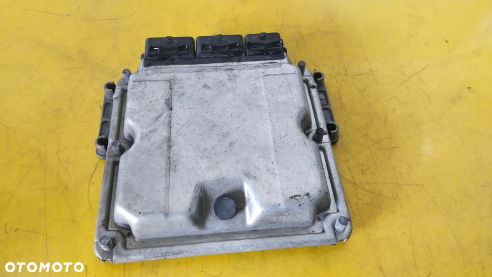 STEROWNIK SILNIKA MASTER MOVANO INTERSTAR 8200106111 - 1