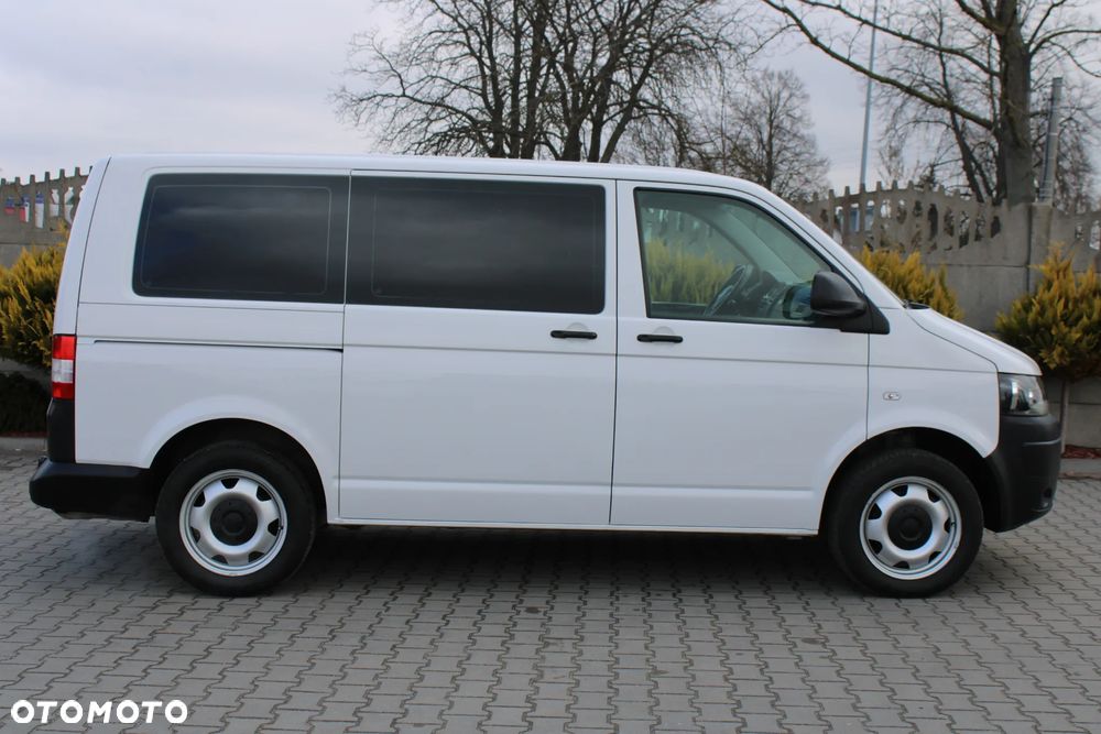 Volkswagen Transporter - 5