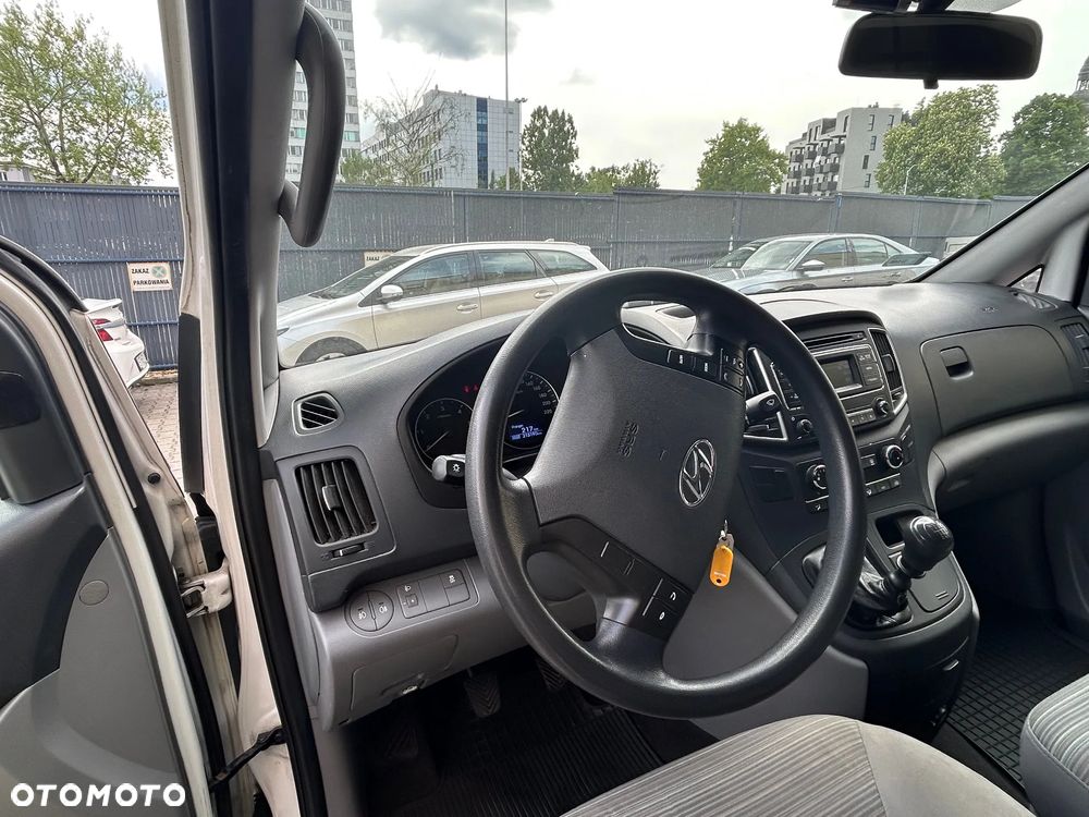 Hyundai H1 - 8