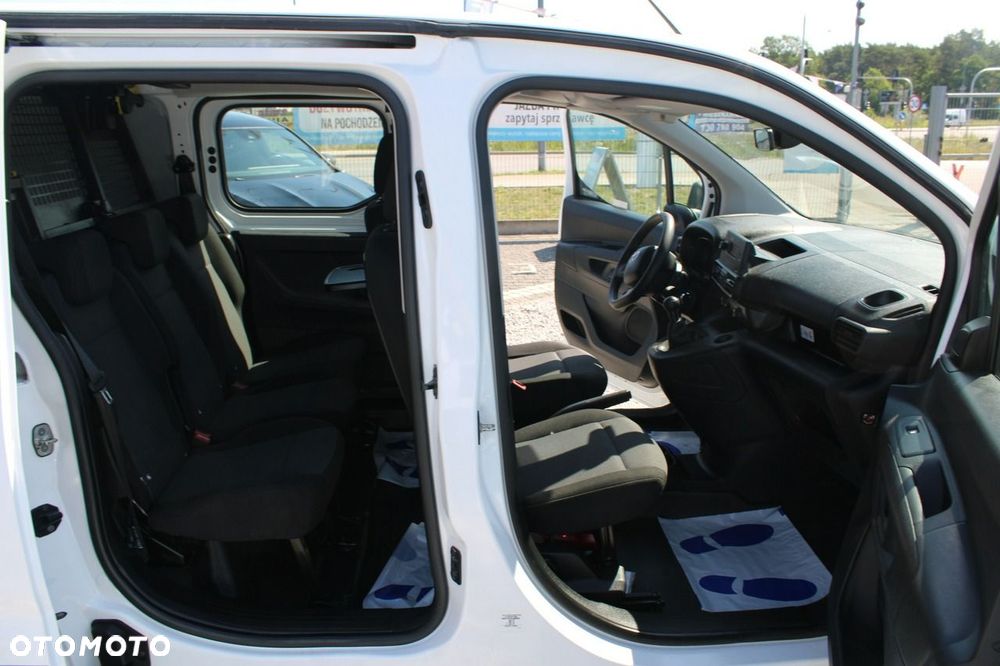 Toyota Proace City - 24