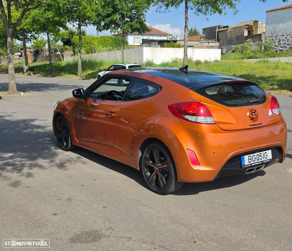 Hyundai Veloster 1.6 GDi Blue Comfort - 4