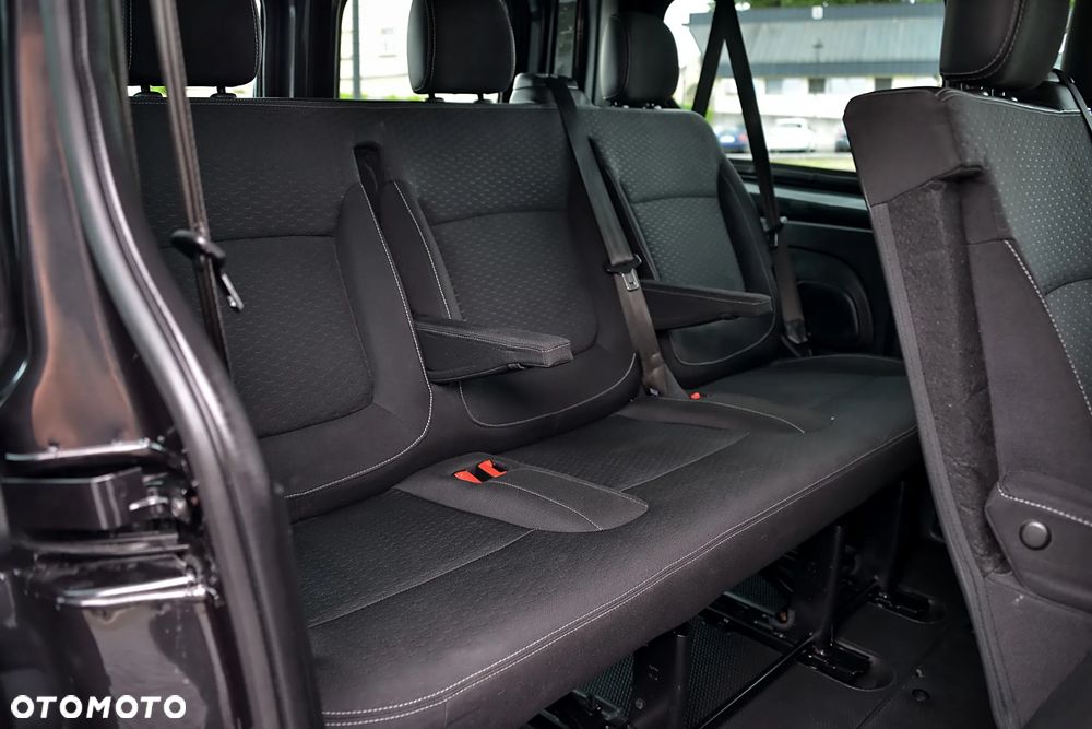 Opel Vivaro - 33