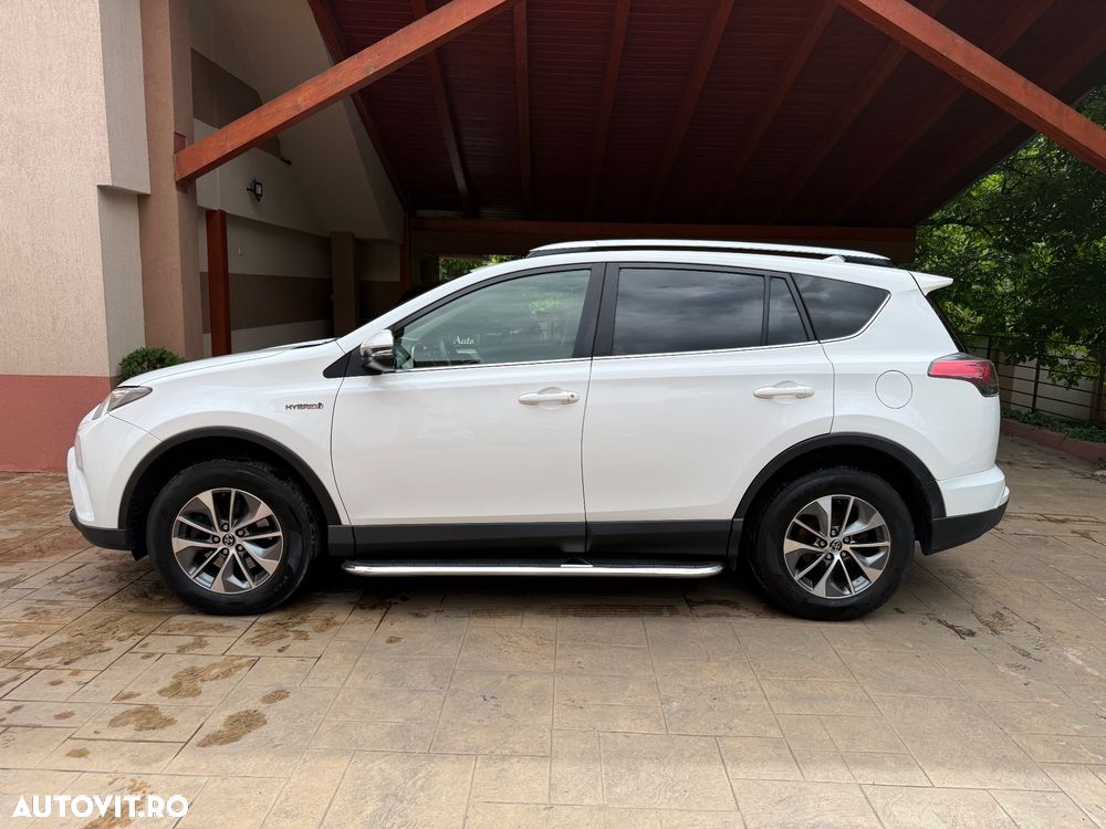 Toyota RAV4 - 7