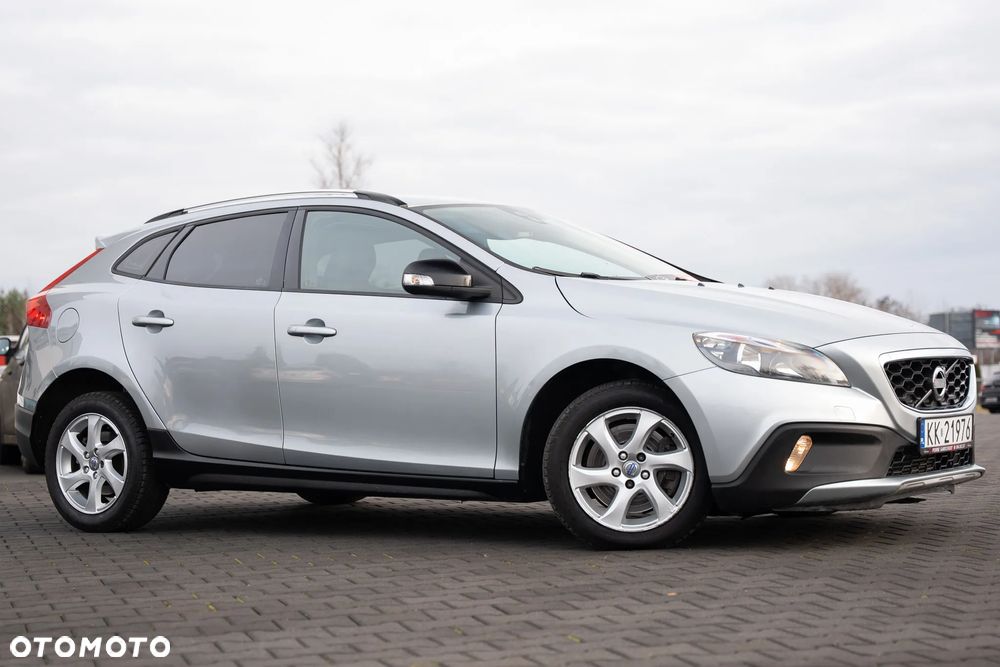 Volvo V40 Cross Country D3 Momentum - 7