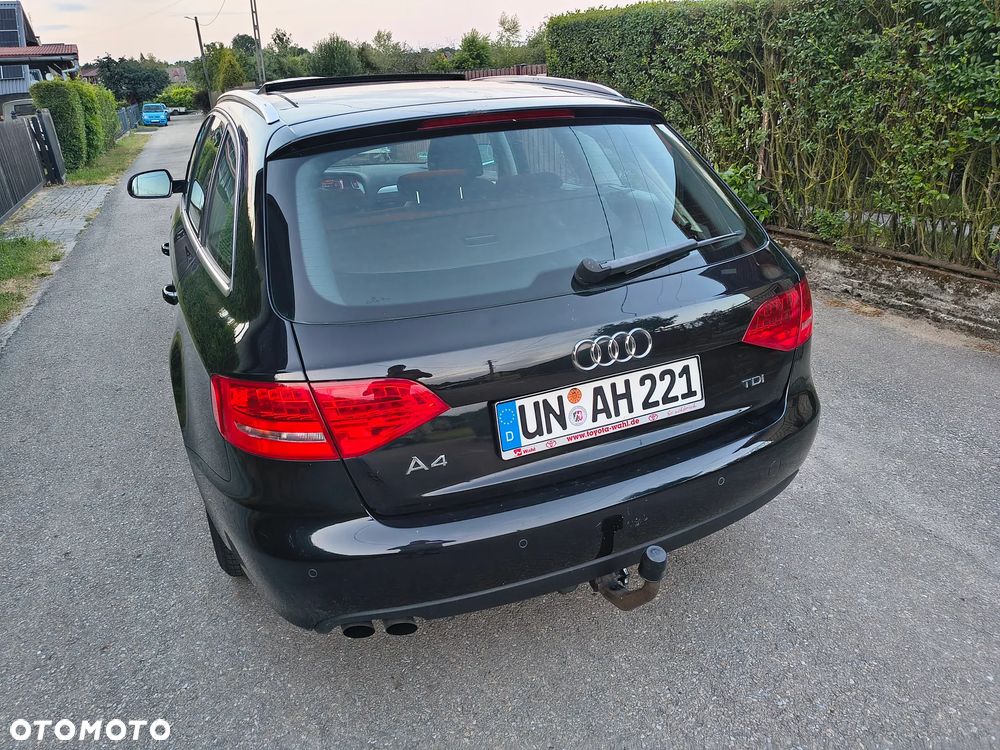 Audi A4 Avant - 15