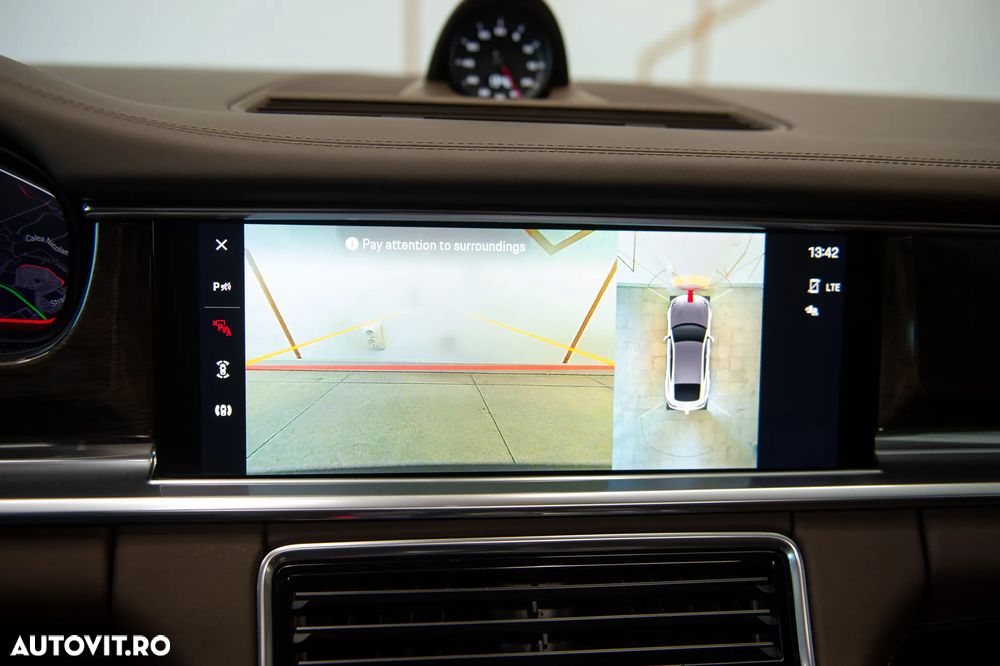 Porsche Panamera 4 E-Hybrid Executive - 22