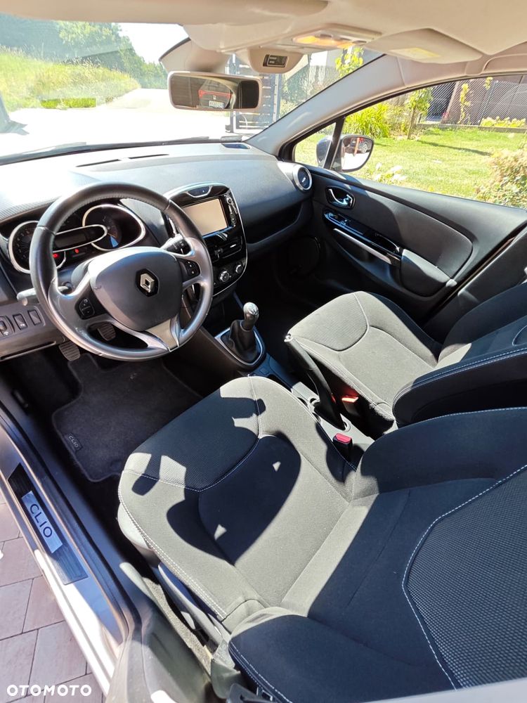 Renault Clio 0.9 TCe Alize EU6 - 12