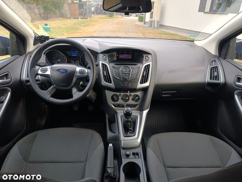 Ford Focus 1.6 TI-VCT Ambiente - 15