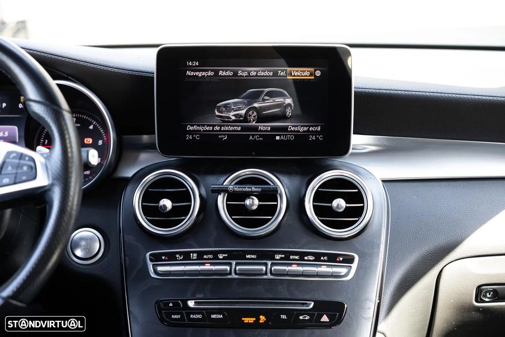 Mercedes-Benz GLC 250 d 4Matic 9G-TRONIC AMG Line - 31