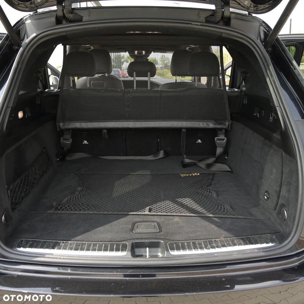 Mercedes-Benz GLE AMG 53 4-Matic Premium Plus - 10