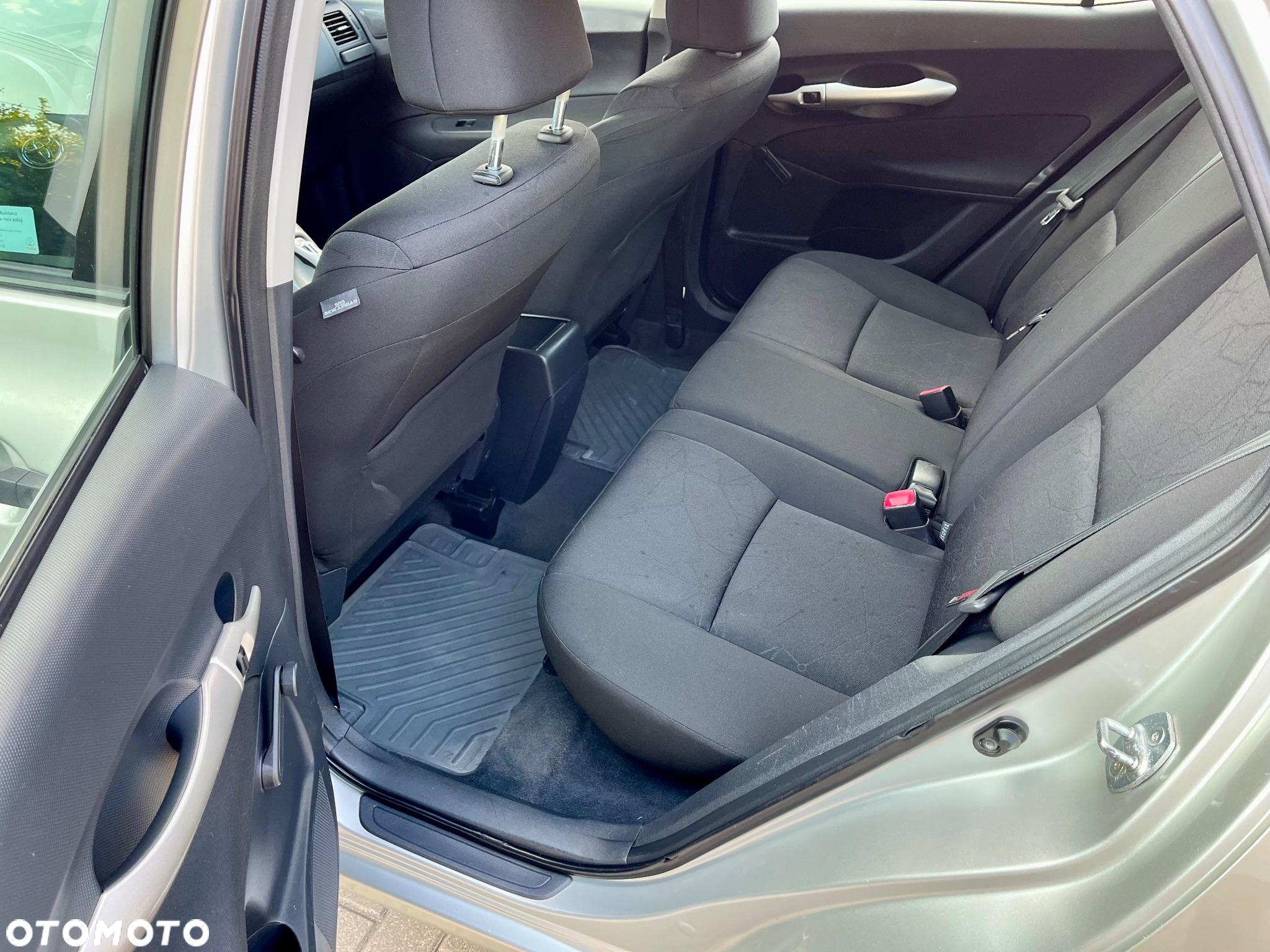 Toyota Auris 1.4 VVT-i Terra - 12