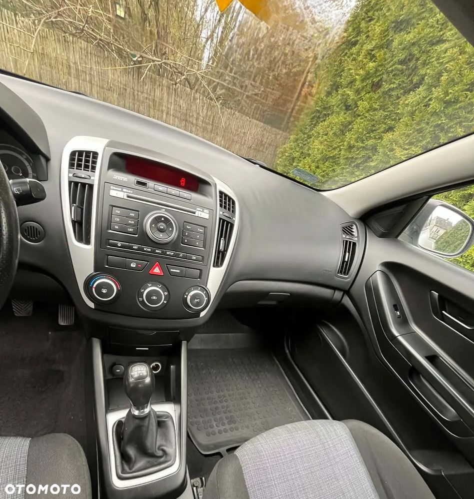 Kia ProCeed - 6